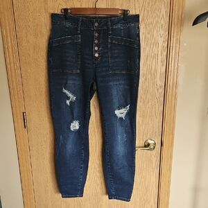 JUDY BLUE Women's Distressed Blue Jeans